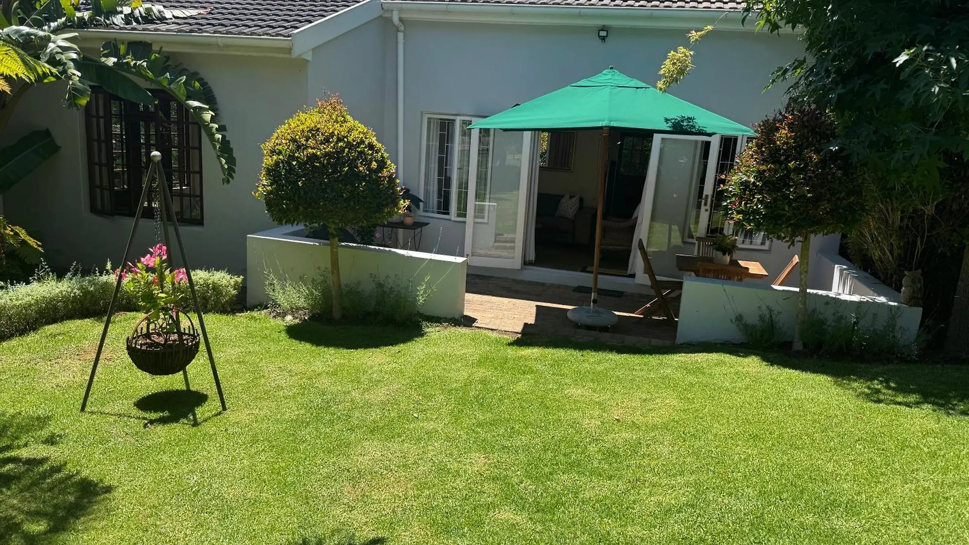 Grace Cottage Charming 2 Bed En-Suite Cottage With Solar Le Cap Afrique du Sud