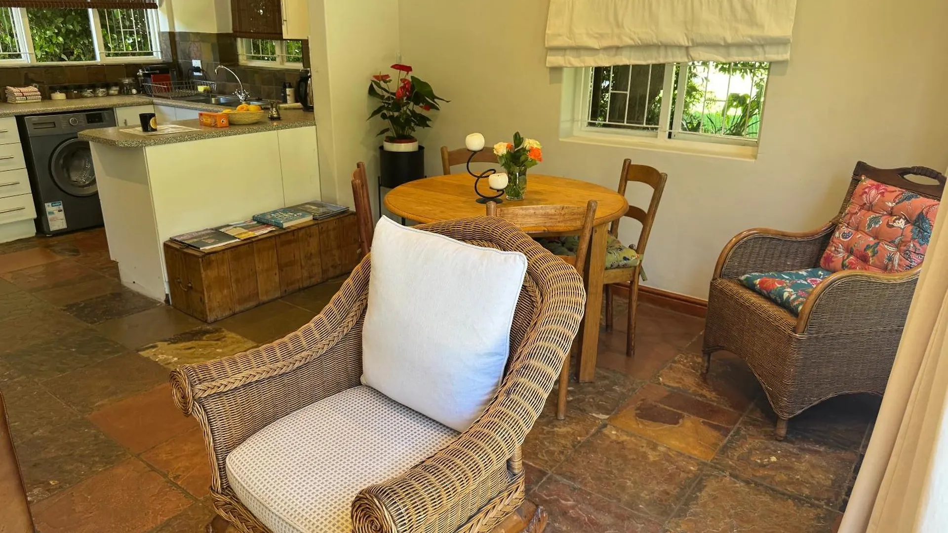 Grace Cottage Charming 2 Bed En-Suite Cottage With Solar Le Cap
